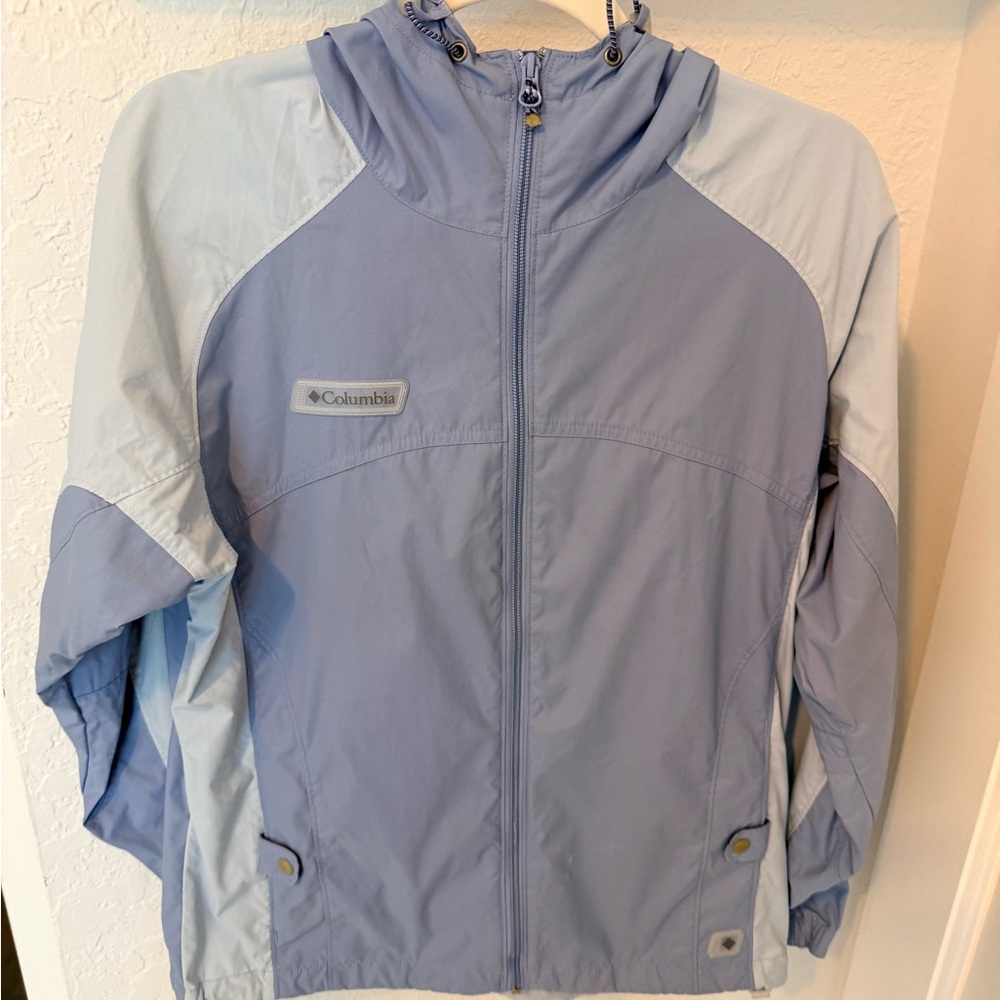 Columbia Women’s Medium Lightweight Jacket – Periwinkle Blue